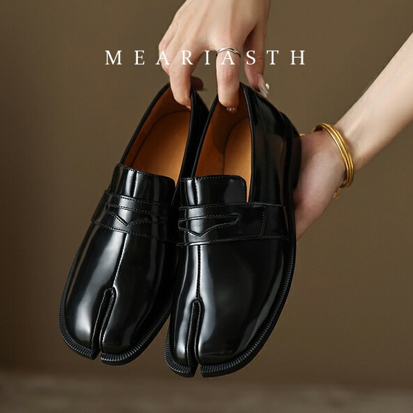 black Tabi Shoes Split Toe Pat - Women'S Shoes Wide Width recension och pris