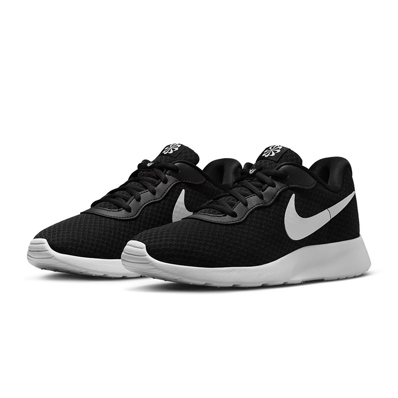 Nike Tanjun Comfortable, Versa - Women Shoes Running Nike recension och pris