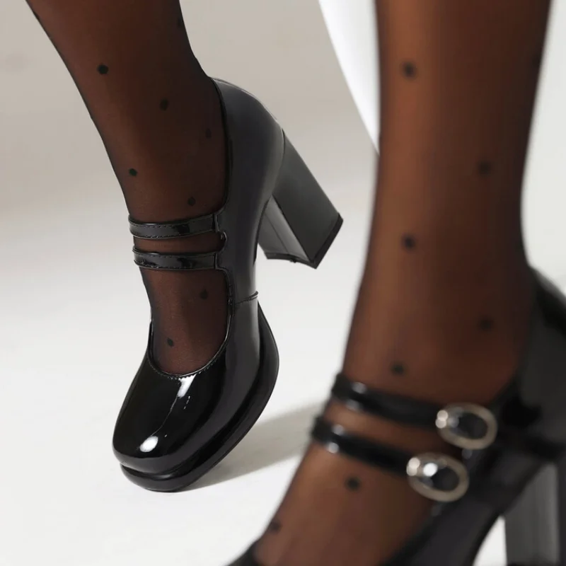2024 New Patent Leather Double - Women'S Shoes Big Feet recension och pris